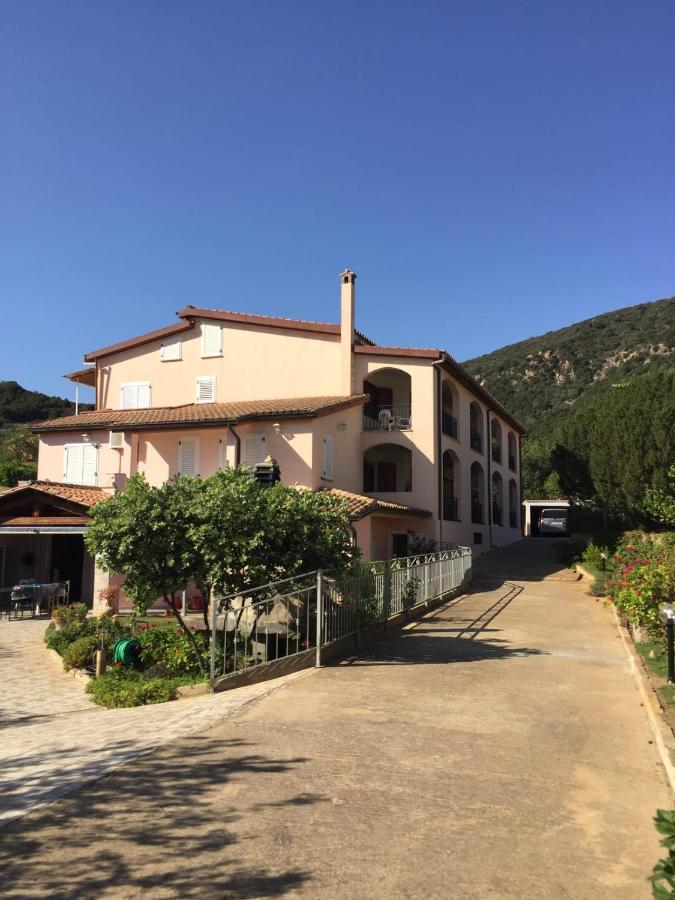 Villa Rosa Chia Buitenkant foto